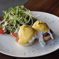 Rhino Restaurant @phuripai Villa