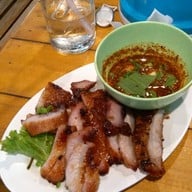 เมนูของร้าน รุ่งเรืองไทย-อีสาน สาขาบางนา ถ.สรรพาวุธ