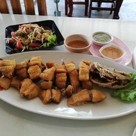 เมนูของร้าน ครัวลุงกั้ง