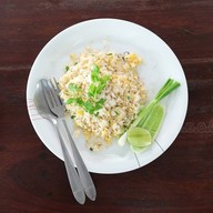 เมนูของร้าน พี่ต่าย ข้าวผัดปู ภูมิใจเสนอ