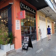 Black Bear Bake ท่าเตียน