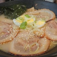 Chef Waan Cafe' & Steak