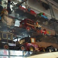 บรรยากาศ Eight Days A Week Homebar Eight Days A Week Homebar