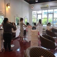 B NE' Professional Salon​