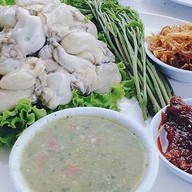 เมนูของร้าน น้องเรียว​ ซีฟู้ด