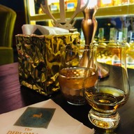 The Diplomat Single malt club