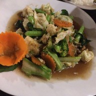 เมนูของร้าน ครัวแคแสด เลคเฮฟเว่น รีสอร์ทแอนด์ปาร์ค