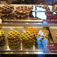 Manneken Waffle Kyoto station