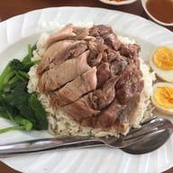 หมูทองโภชนา สาขาแม่แตง