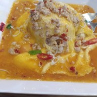 เมนูของร้าน ก๋วยเตี๋ยวเพลินพุง สยามสแควร์ วัน