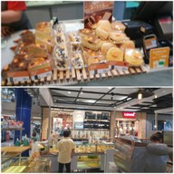 บรรยากาศ Breadtalk Central Marina