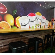 บรรยากาศ Juiceee Jaya One