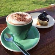 เมนูของร้าน LerLun Coffee & Studio