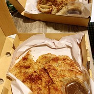 Gyoza Factory ซ.มีสทีน - ตลาดกำไรเงิน