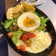Mokaola Hawaii เอ็มควอเทียร์