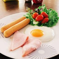 ร้านอาหารสุขใจ