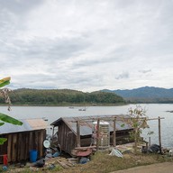 บรรยากาศ ร้านอาหารสองบัว