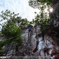 บรรยากาศ ถ้ำเพชรโพธิ์ทอง