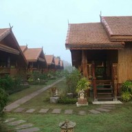 สุรีย์ เกสเฮาส์