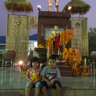 อนุสาวรีย์ขุนสรรค์