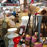 บรรยากาศ ตลาดต้นลำไย