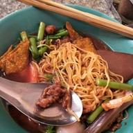 เมนูของร้าน เย็นตาโฟ ซอยวรวงศ์ประภา