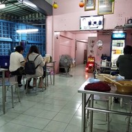 บรรยากาศ ปิยะสุข หูฉลาม ข้าวผัดปู