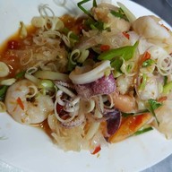 ยำจัดจ้าน