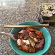 เมนูของร้าน เย็นตาโฟ ซอยวรวงศ์ประภา