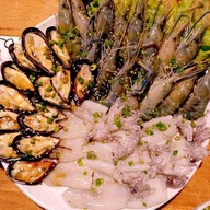 I'SHI & Babishi Buffet