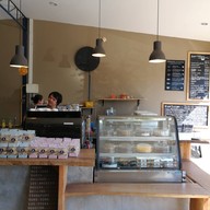 Baandoen Cake & Coffee
