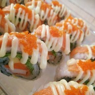 ซูชิหน้าล้น  มี่โกะ ซูชิ