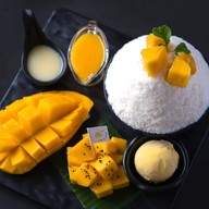 เมนูของร้าน Make Me Mango CentralWorld
