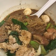 เมนูของร้าน น้องดาว อาหารตามสั่ง