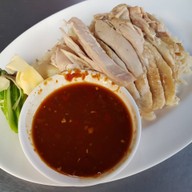 เมนูของร้าน ข้าวมันไก่ ข้างโรงเจ บ้านบึง