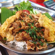 กะเพราถาด มหิดล ศาลายา
