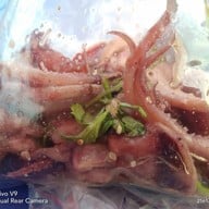 เมนูของร้าน ตลาดนัดอาหารทะเล ท่าเรือพลี