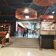บรรยากาศ เซ็นทรัลกาดสวนแก้ว