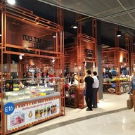 บรรยากาศ เซ็นทรัลกาดสวนแก้ว