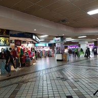 บรรยากาศ เซ็นทรัลกาดสวนแก้ว