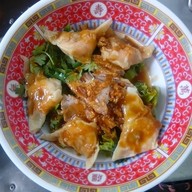 ร้านก๋วยเตี๋ยวเป็ด เกี๊ยวกุ้ง ชวนชิม