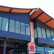 หน้าร้าน ช.ช้าง ส้มตำยกครก ปัว จ.น่าน ศิลาแลง