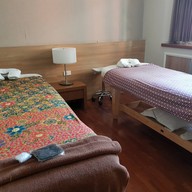 Lavish Salon and Spa ศาลาแดง