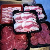 Nami Izakaya & Sushi Bar