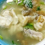 เทน้ำซุปราด