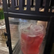 Mocking Tales เมส ทองหล่อ