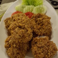 เมนูของร้าน สวนอาหารบ้านบ่อน้ำ