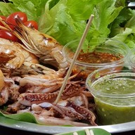 โชคดีสุกี้แห้ง ข่วงสิงห์