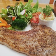 Fusion Steak House & Seafood