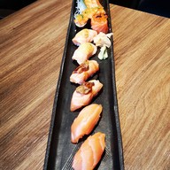 เมนูของร้าน Sushi Mori Sathorn Square